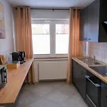 Deluxe House Mit Terrasse & Garten - Komfort & Raum Дуйсбург
