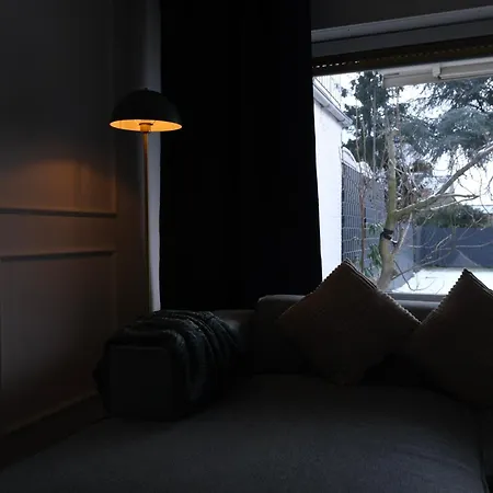 Deluxe House mit Terrasse&Garten - Komfort&Raum