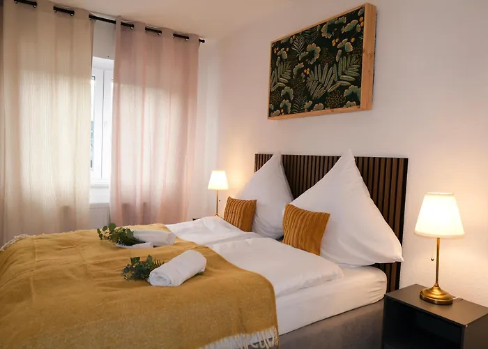 Semesterbostad Deluxe House Mit Terrasse & Garten - Komfort & Raum